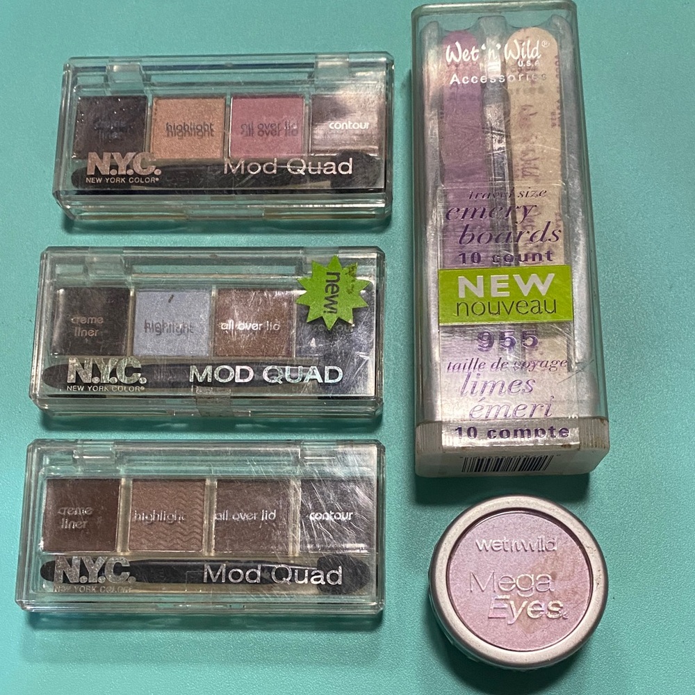 NYC Mod Quad Eyeshadow Trio - Browns, Blue, & Champagne Shades New!